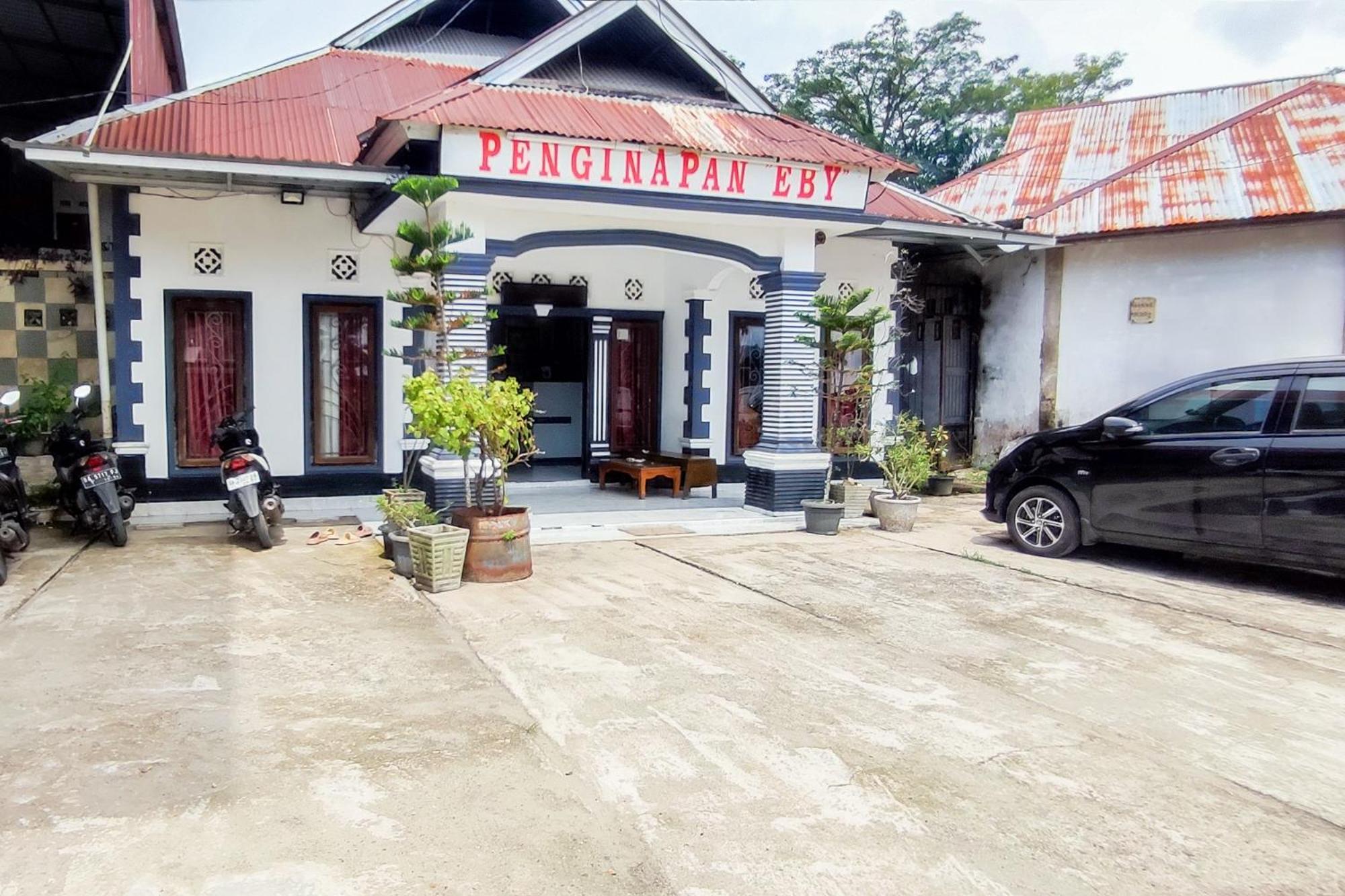 Reddoorz Syariah At Penginapan Eby Padang Dış mekan fotoğraf