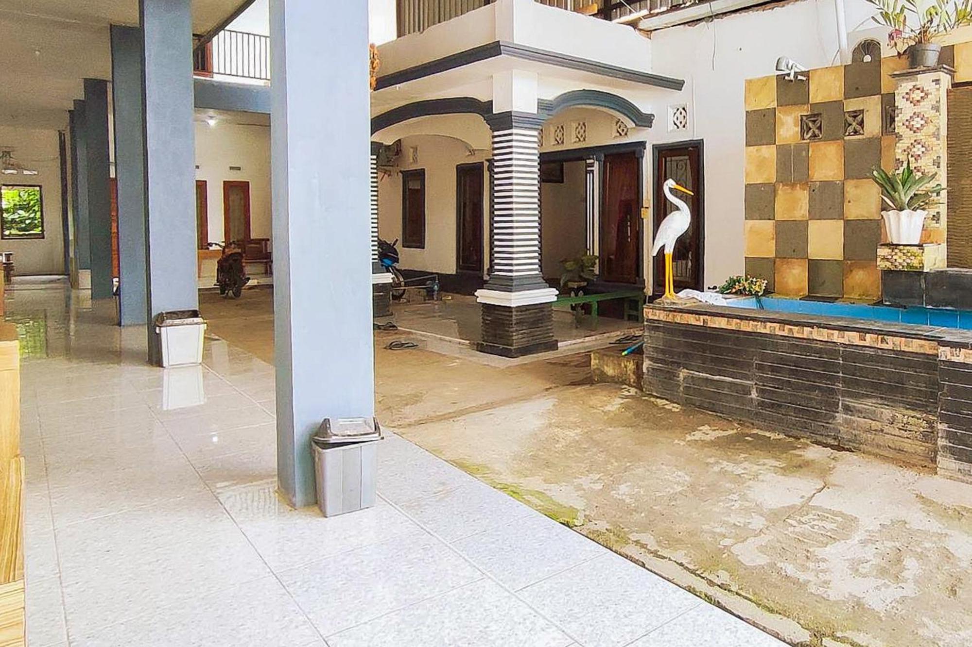Reddoorz Syariah At Penginapan Eby Padang Dış mekan fotoğraf