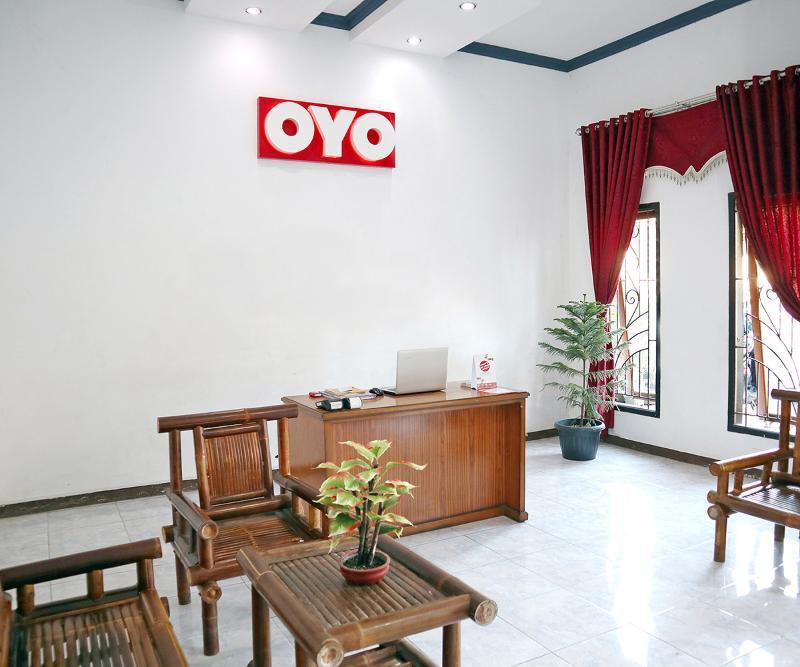 Reddoorz Syariah At Penginapan Eby Padang Dış mekan fotoğraf